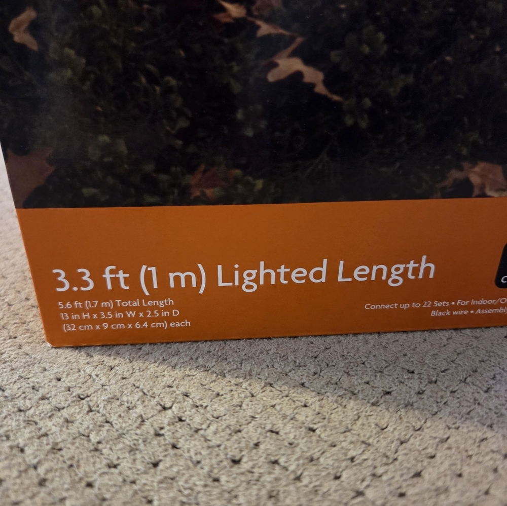 New Holiday Home Pathway Marker Pumpkin 5 count incandescent clear lights. 3.3ft - Picture 4 of 10